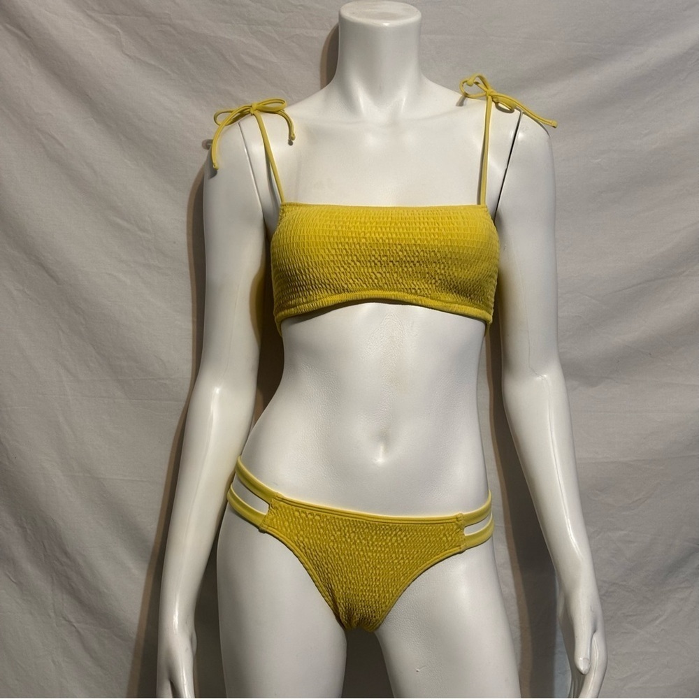 abercrombie and fitch yellow bikini top and bottom Size XS
